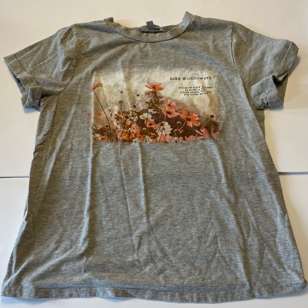 Grey graphic small shirt - Picture 1 of 3
